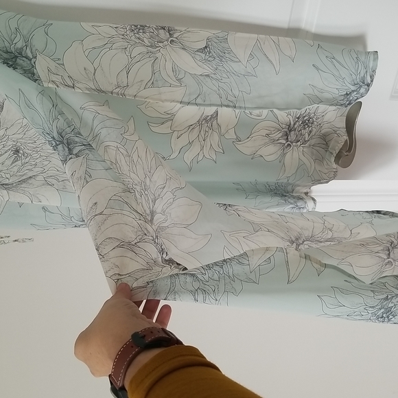 New! Vince Camuto blossom tunic size XS - Picture 7 of 9